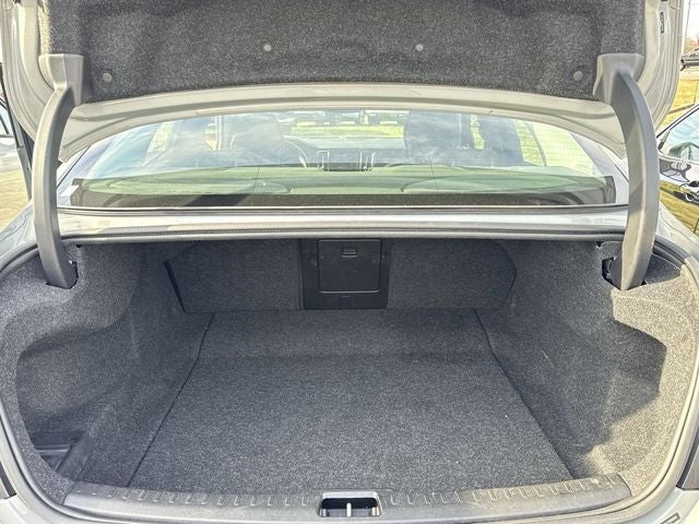 2024 Volvo S60 B5 Plus Dark Theme