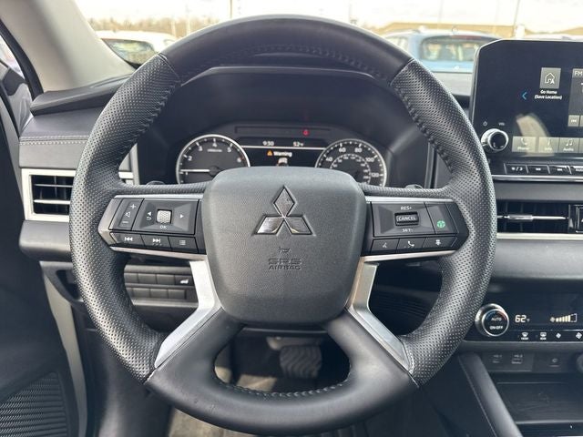 2024 Mitsubishi Outlander SE Black Edition