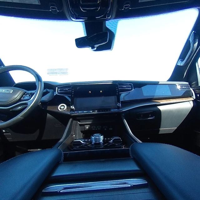 2022 Jeep Grand Wagoneer Series II