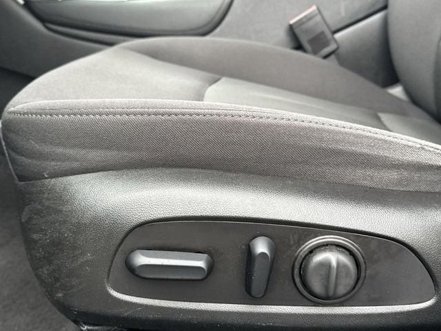 2017 Chevrolet Malibu LT 1LT