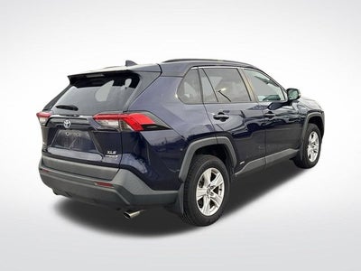 2020 Toyota RAV4 Hybrid XLE