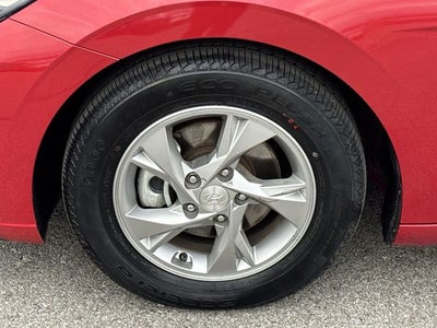 2021 Hyundai Elantra SE