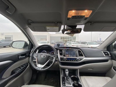 2017 Toyota Highlander XLE