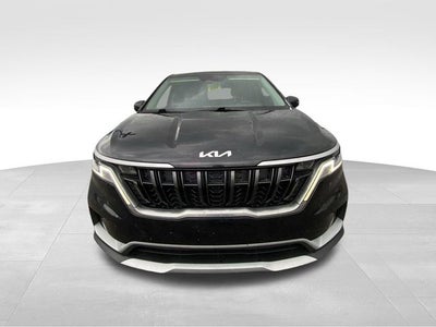 2023 Kia Carnival LX