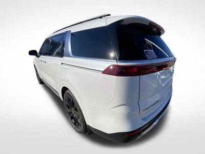 2022 Kia Carnival SX