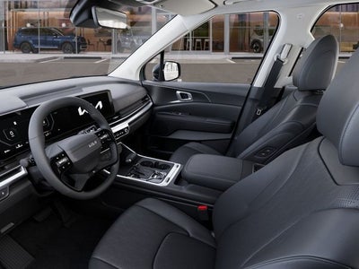 2027 Kia Carnival Base