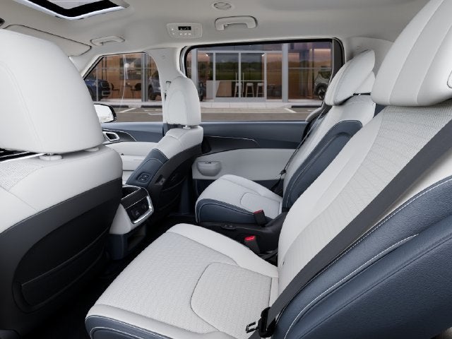 2027 Kia Carnival Base