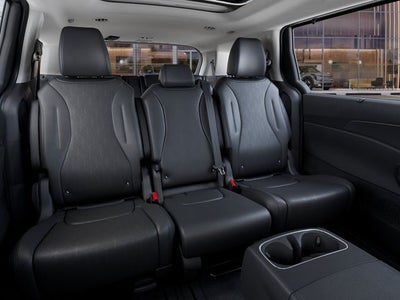 2027 Kia Carnival Hybrid Base